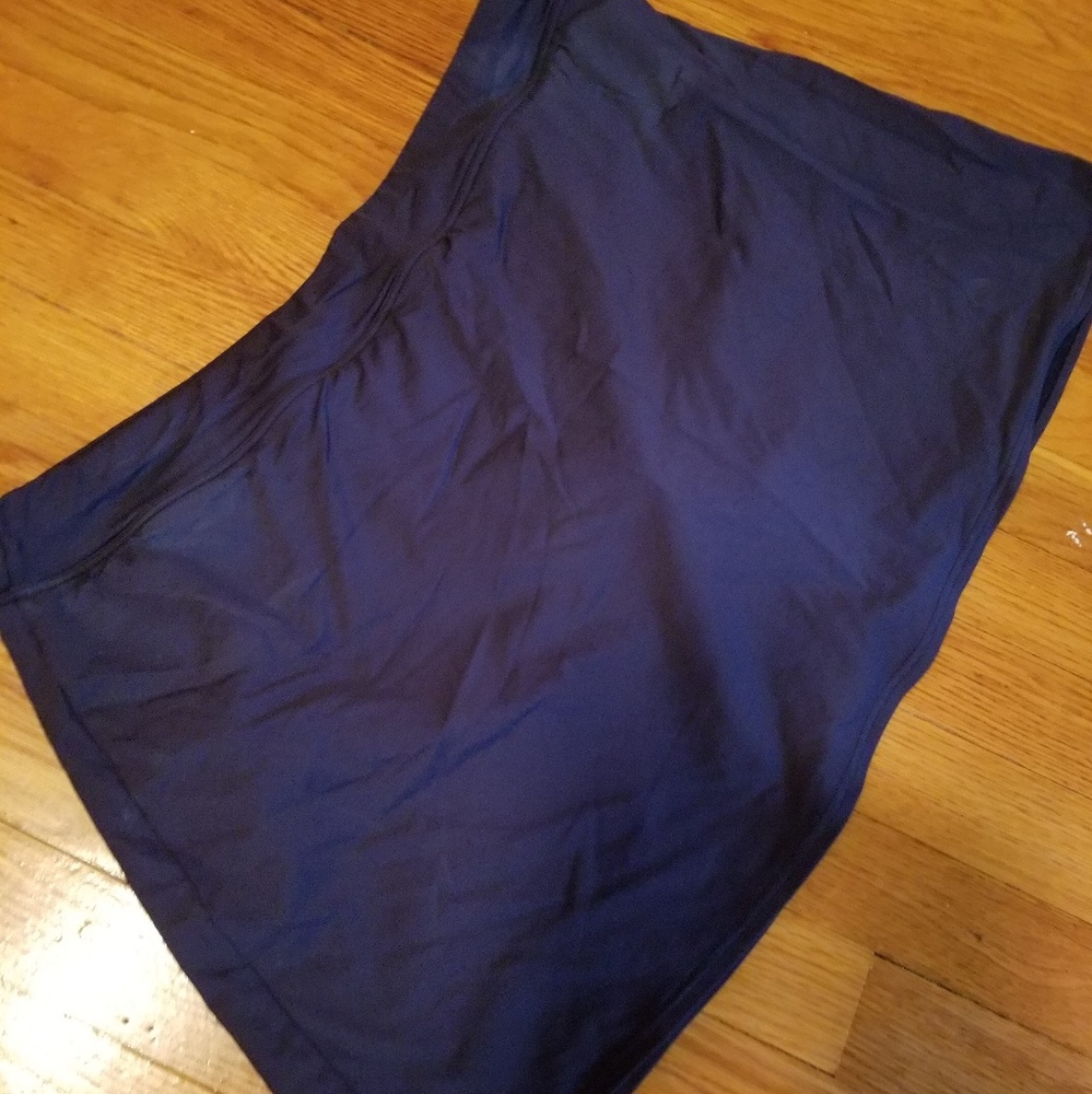 Lands End Navy Swim Skirt great condition